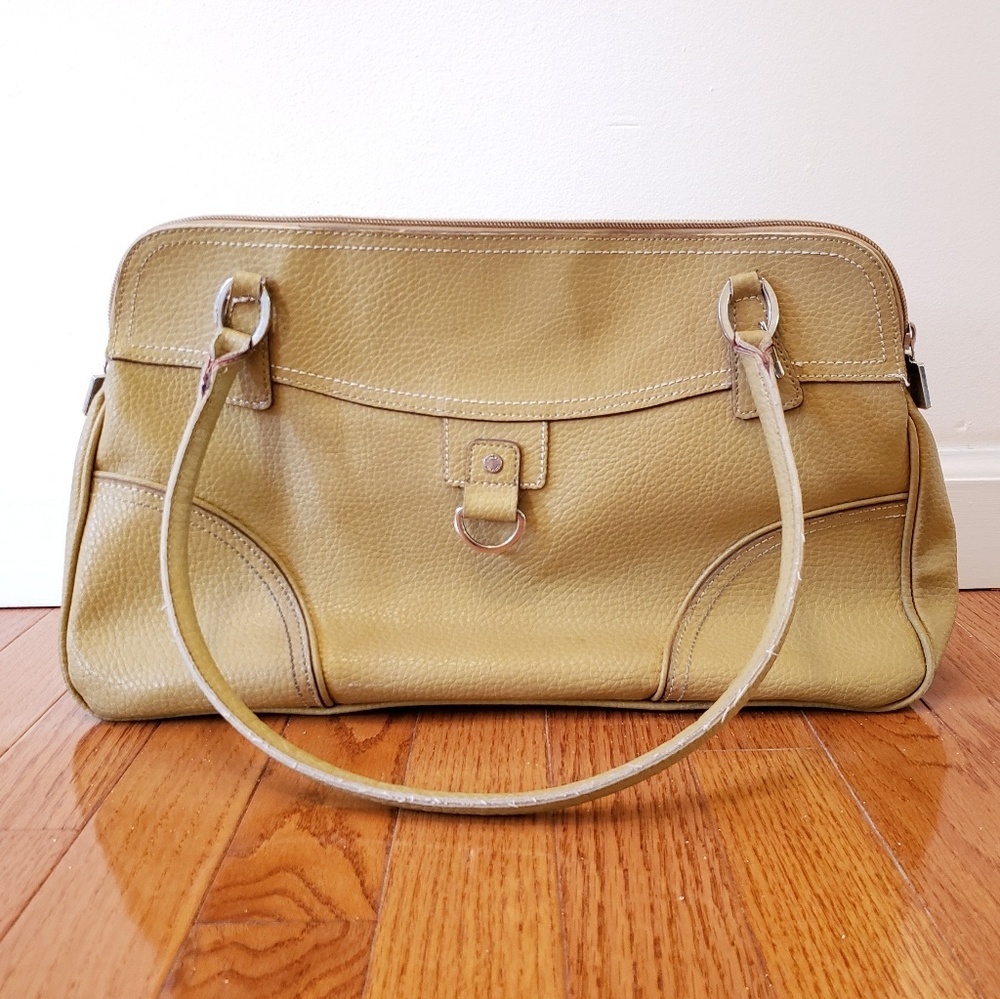 Tommy Hilfiger handbag